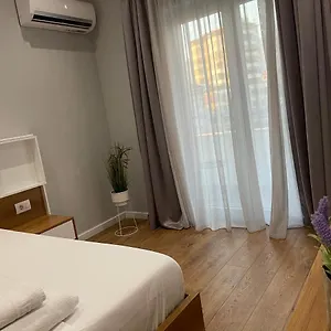 Andys Tirana